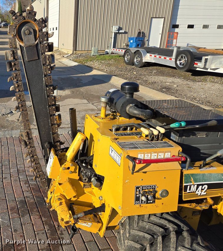 image for item EQ3603 2014 Vermeer  LM42  trencher