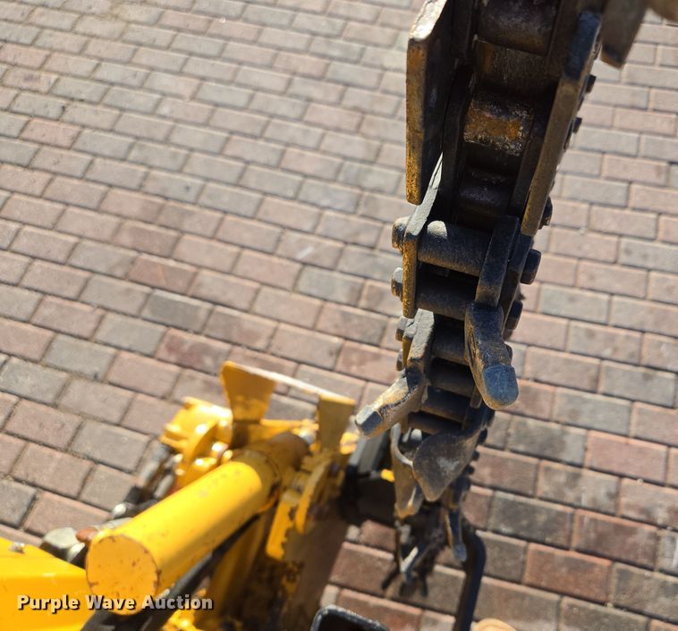 image for item EQ3603 2014 Vermeer  LM42  trencher