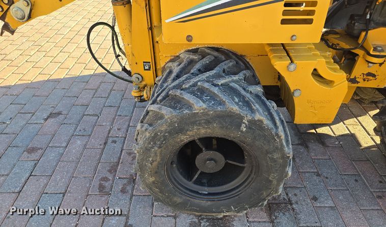 image for item EQ3603 2014 Vermeer  LM42  trencher