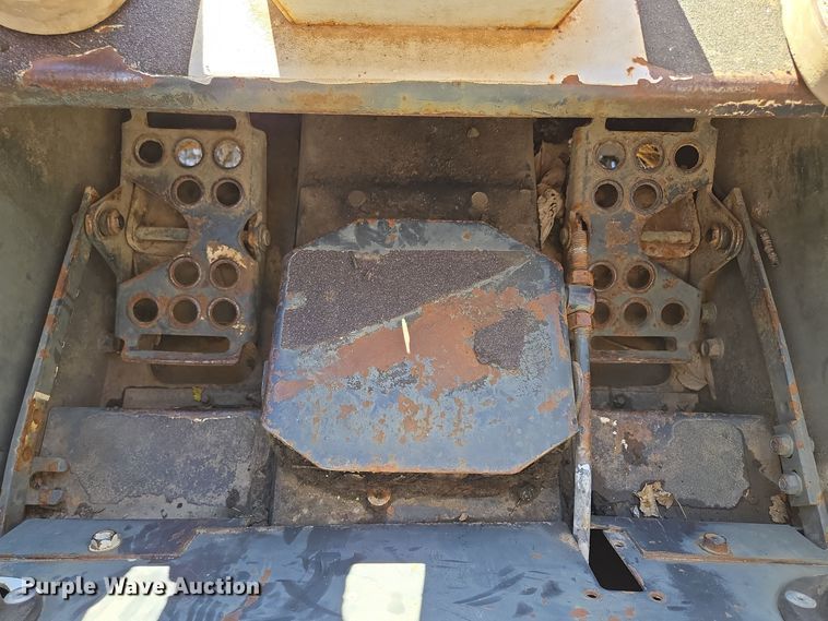 image for item EQ3612 Bobcat  743 skid steer loader