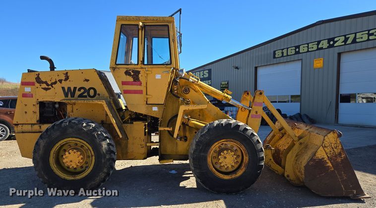 image for item EQ3640 1971 Case W20 wheel loader