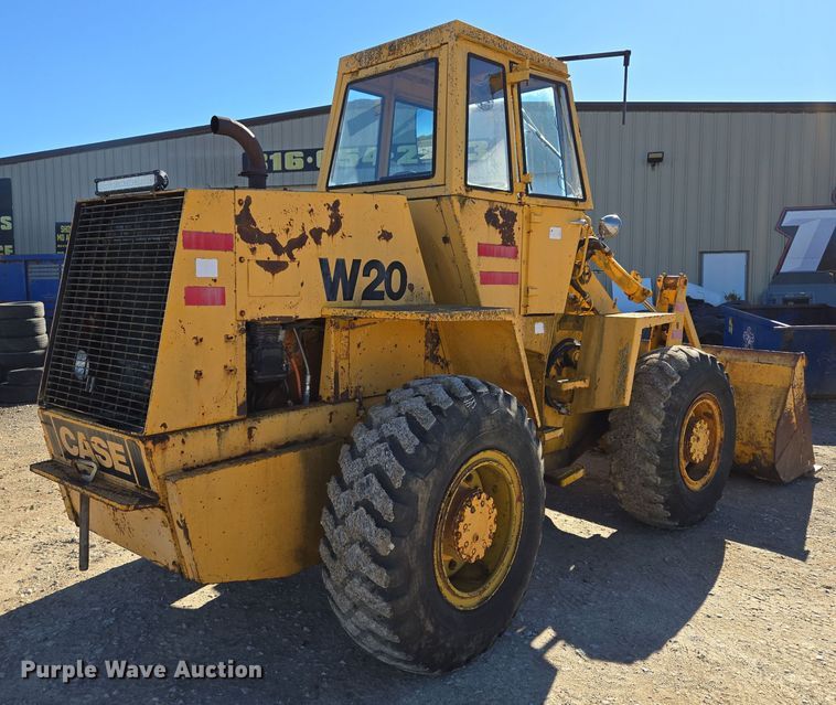 image for item EQ3640 1971 Case W20 wheel loader