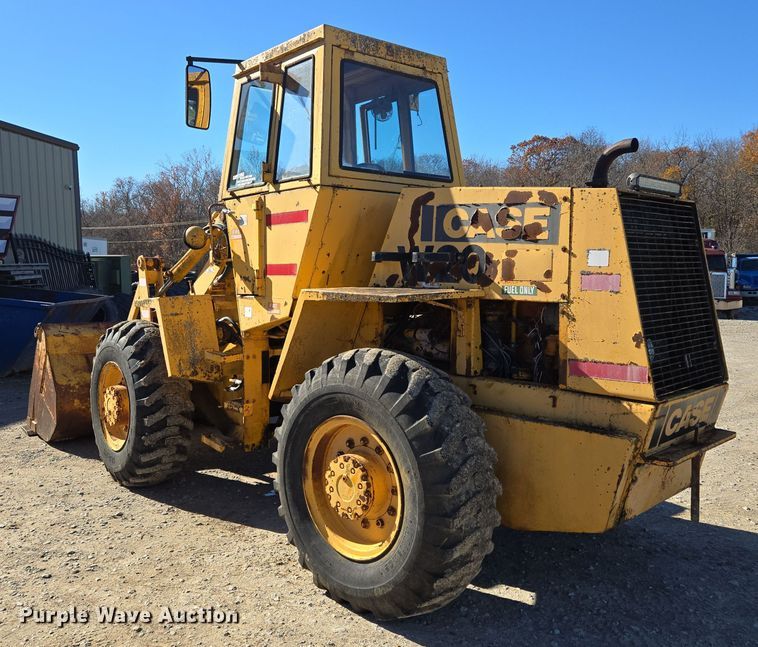 image for item EQ3640 1971 Case W20 wheel loader