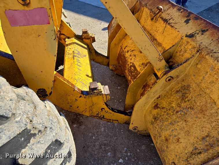 image for item EQ3640 1971 Case W20 wheel loader