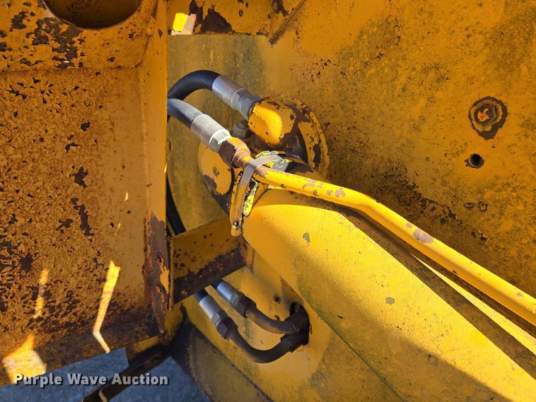 image for item EQ3640 1971 Case W20 wheel loader