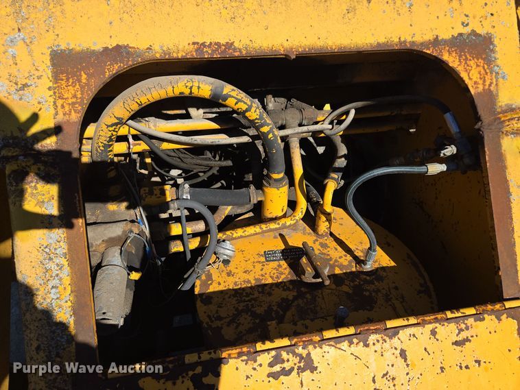 image for item EQ3640 1971 Case W20 wheel loader