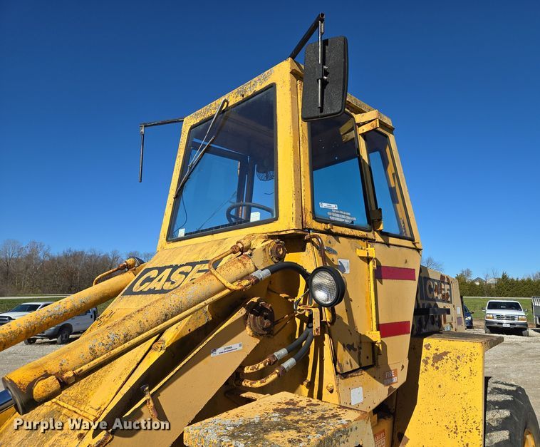 image for item EQ3640 1971 Case W20 wheel loader