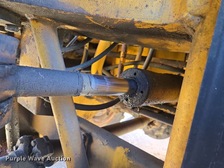 image for item EQ3640 1971 Case W20 wheel loader