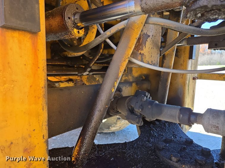 image for item EQ3640 1971 Case W20 wheel loader