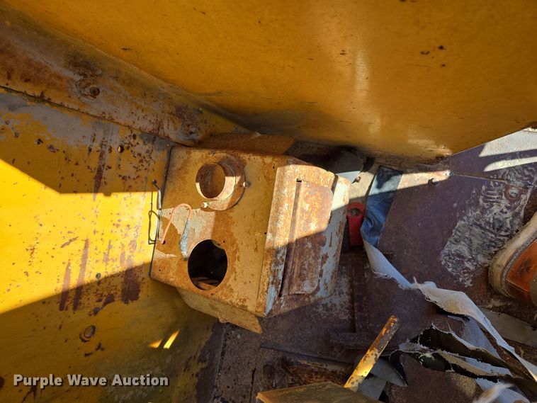 image for item EQ3640 1971 Case W20 wheel loader