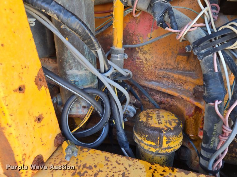 image for item EQ3640 1971 Case W20 wheel loader