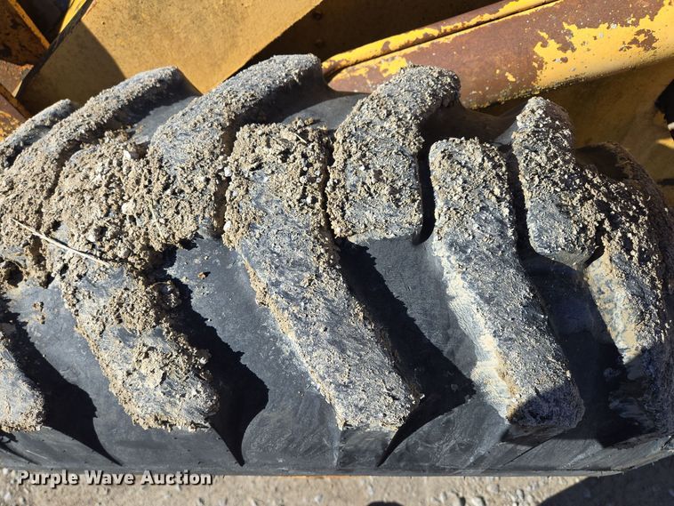 image for item EQ3640 1971 Case W20 wheel loader