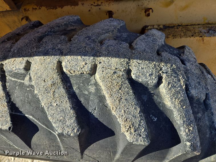 image for item EQ3640 1971 Case W20 wheel loader