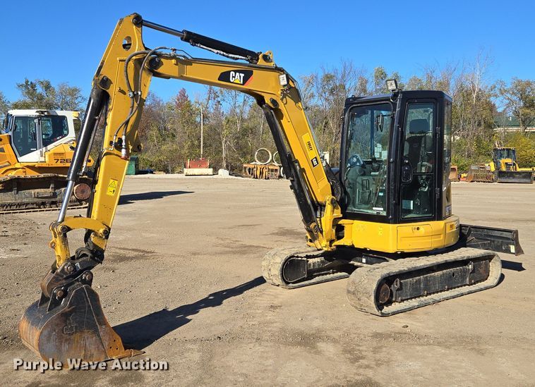 image for item EQ3650 2018 Caterpillar  305.5E2 mini excavator
