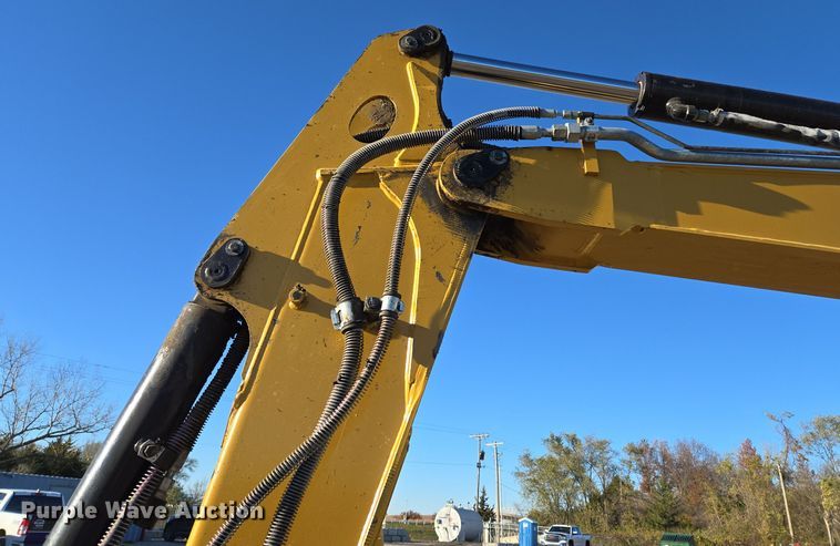 image for item EQ3650 2018 Caterpillar  305.5E2 mini excavator