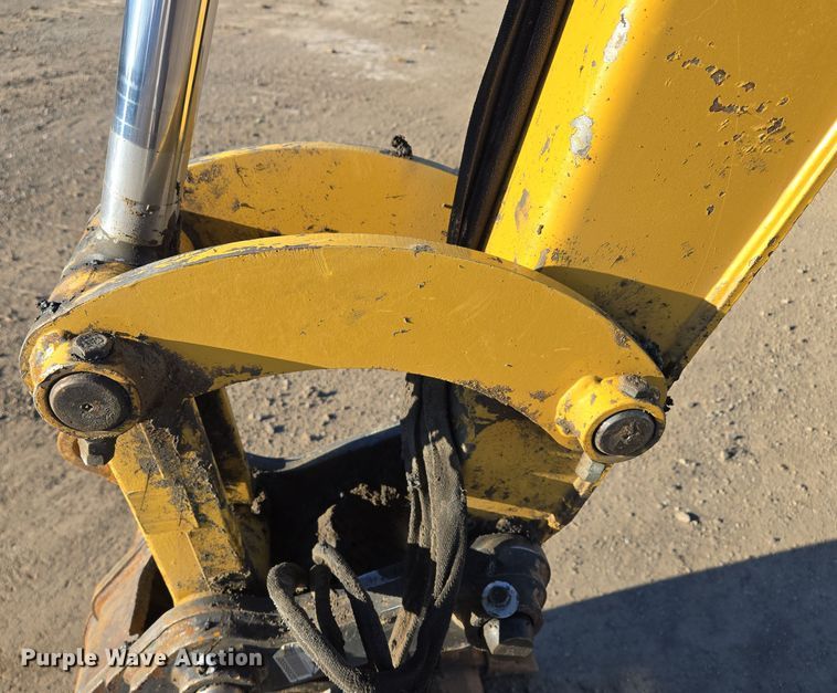 image for item EQ3650 2018 Caterpillar  305.5E2 mini excavator