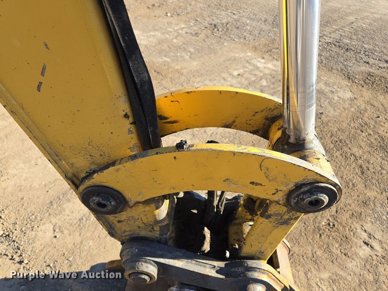 image for item EQ3650 2018 Caterpillar  305.5E2 mini excavator