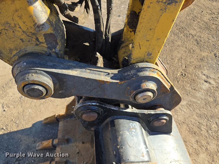 image for item EQ3650 2018 Caterpillar  305.5E2 mini excavator