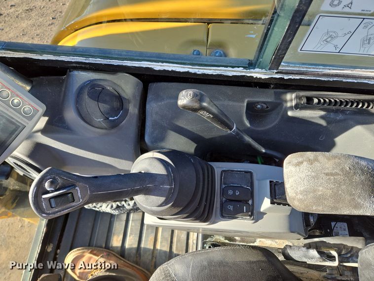 image for item EQ3650 2018 Caterpillar  305.5E2 mini excavator