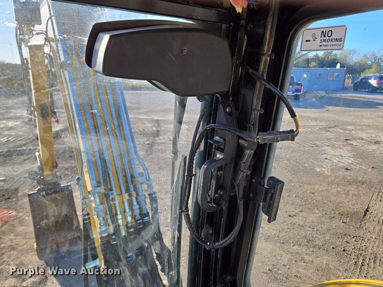 image for item EQ3650 2018 Caterpillar  305.5E2 mini excavator