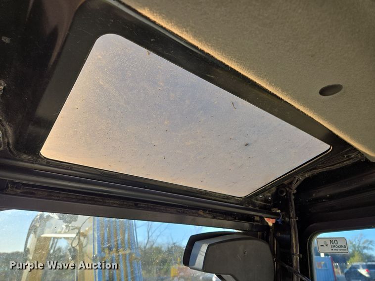 image for item EQ3650 2018 Caterpillar  305.5E2 mini excavator