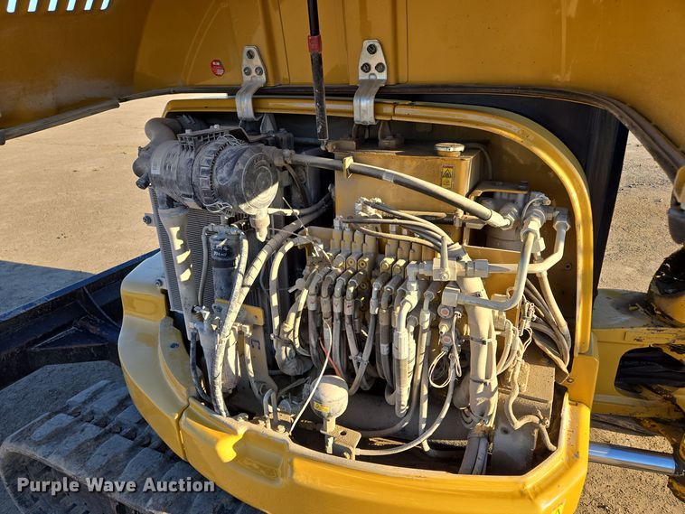 image for item EQ3650 2018 Caterpillar  305.5E2 mini excavator