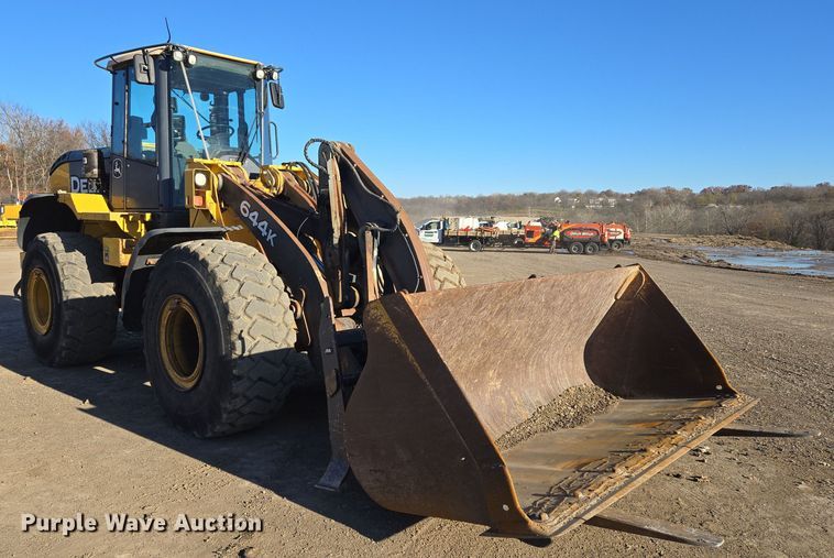 image for item EQ3652 2012 John Deere  644K wheel loader