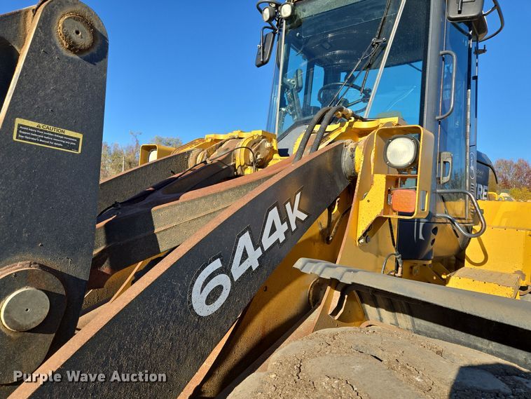 image for item EQ3652 2012 John Deere  644K wheel loader