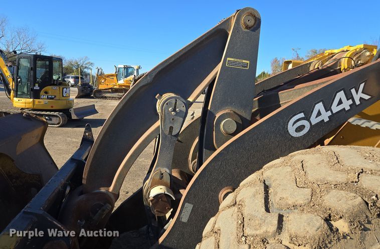 image for item EQ3652 2012 John Deere  644K wheel loader