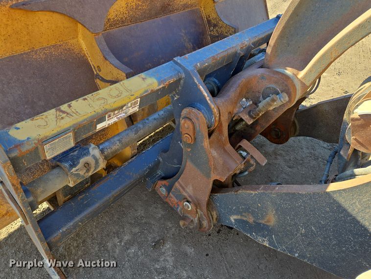 image for item EQ3652 2012 John Deere  644K wheel loader