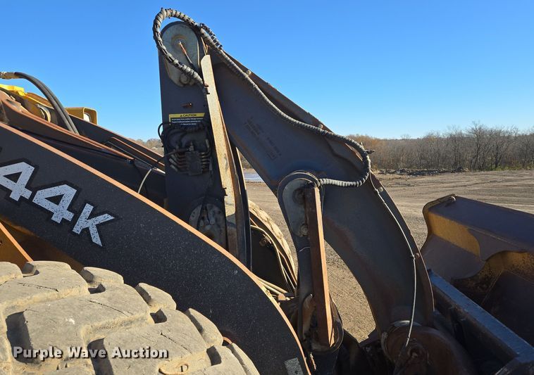 image for item EQ3652 2012 John Deere  644K wheel loader