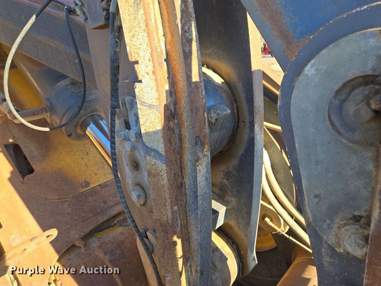 image for item EQ3652 2012 John Deere  644K wheel loader