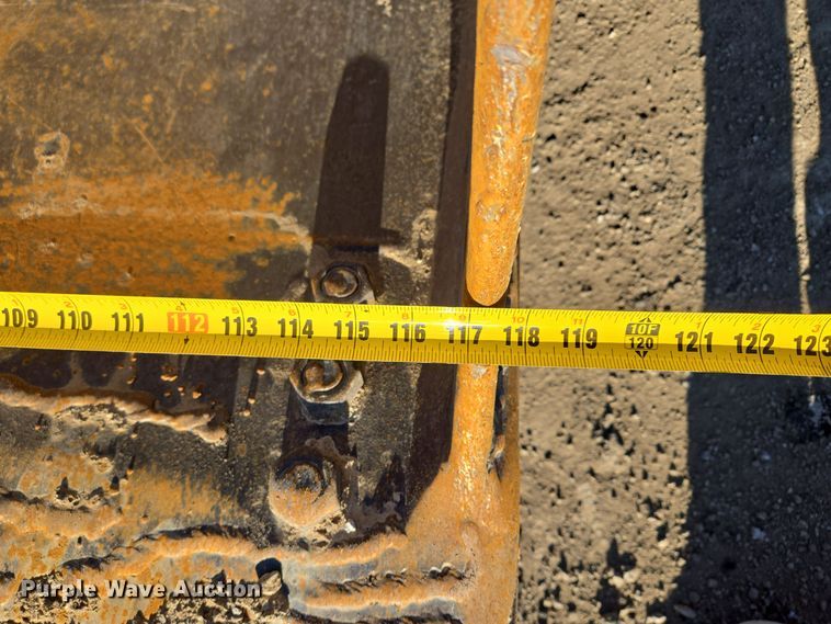 image for item EQ3652 2012 John Deere  644K wheel loader