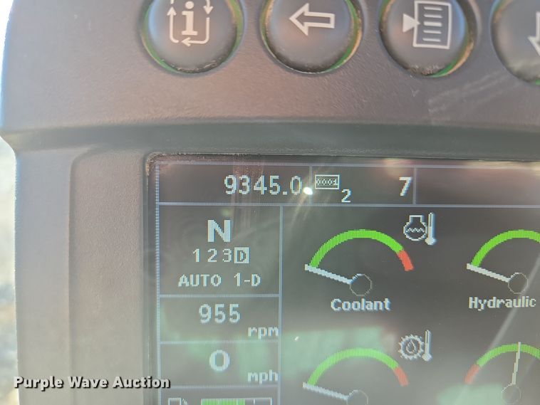 image for item EQ3652 2012 John Deere  644K wheel loader