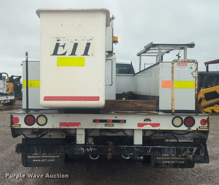 image for item ER4540 2012 Dodge Ram 4500HD bucket truck