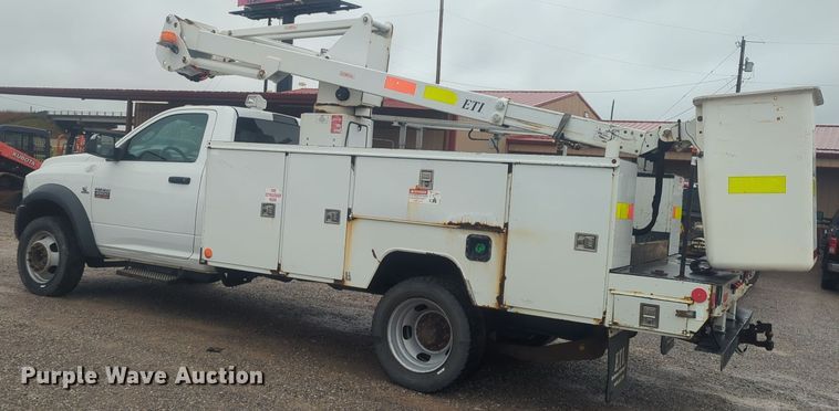 image for item ER4540 2012 Dodge Ram 4500HD bucket truck