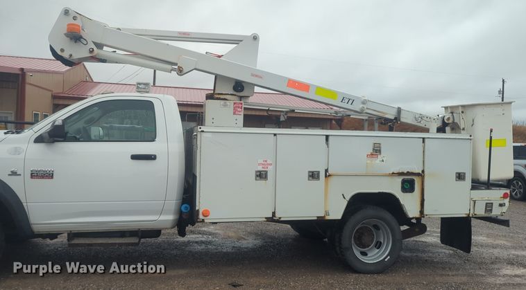 image for item ER4540 2012 Dodge Ram 4500HD bucket truck