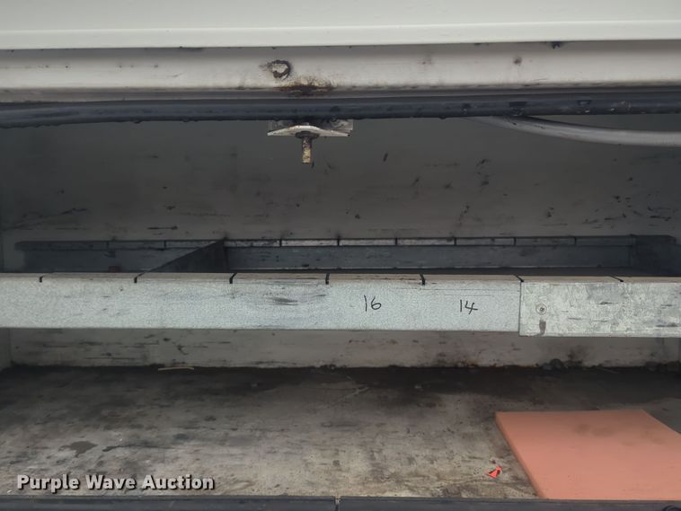 image for item ER4540 2012 Dodge Ram 4500HD bucket truck