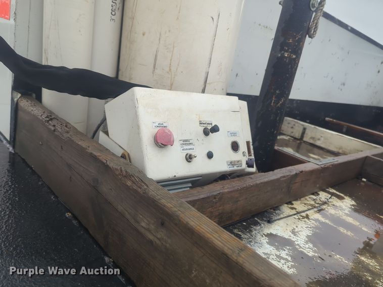 image for item ER4540 2012 Dodge Ram 4500HD bucket truck