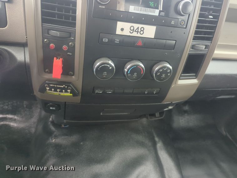 image for item ER4540 2012 Dodge Ram 4500HD bucket truck