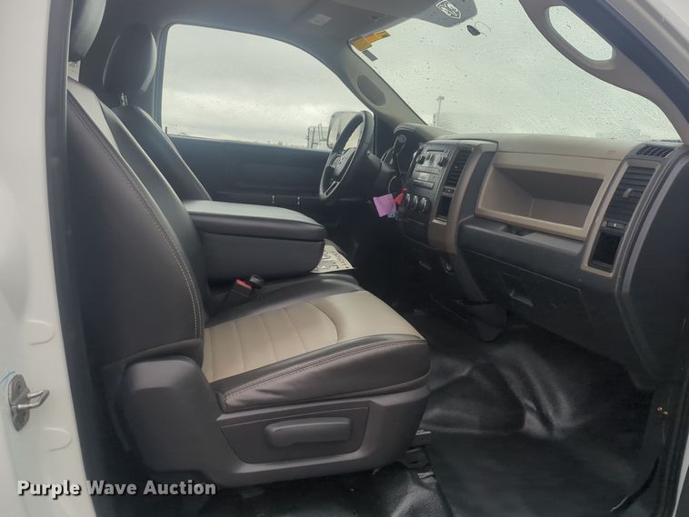 image for item ER4540 2012 Dodge Ram 4500HD bucket truck