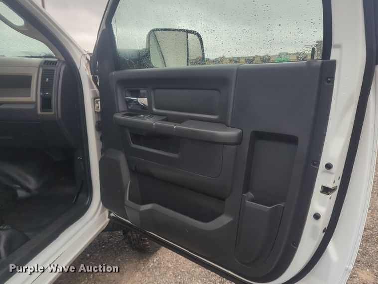 image for item ER4540 2012 Dodge Ram 4500HD bucket truck