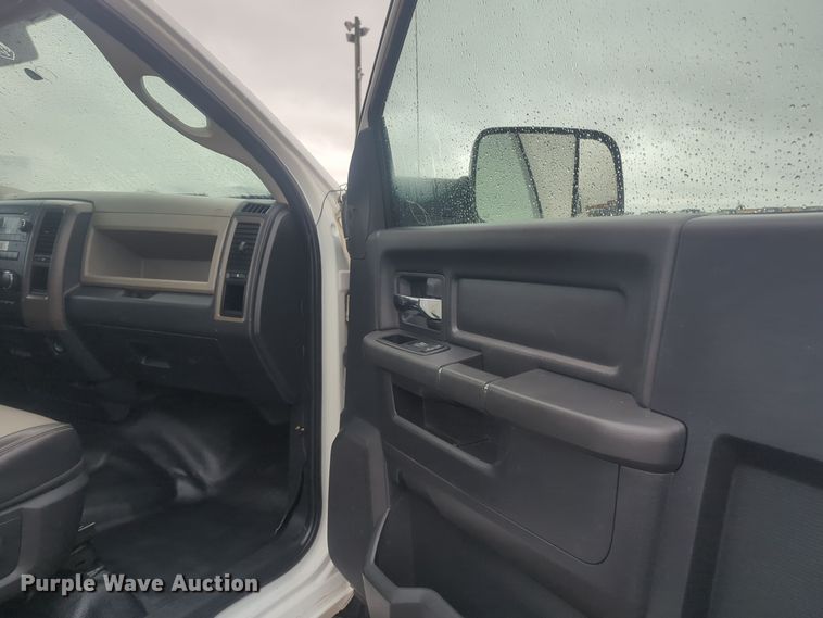 image for item ER4540 2012 Dodge Ram 4500HD bucket truck