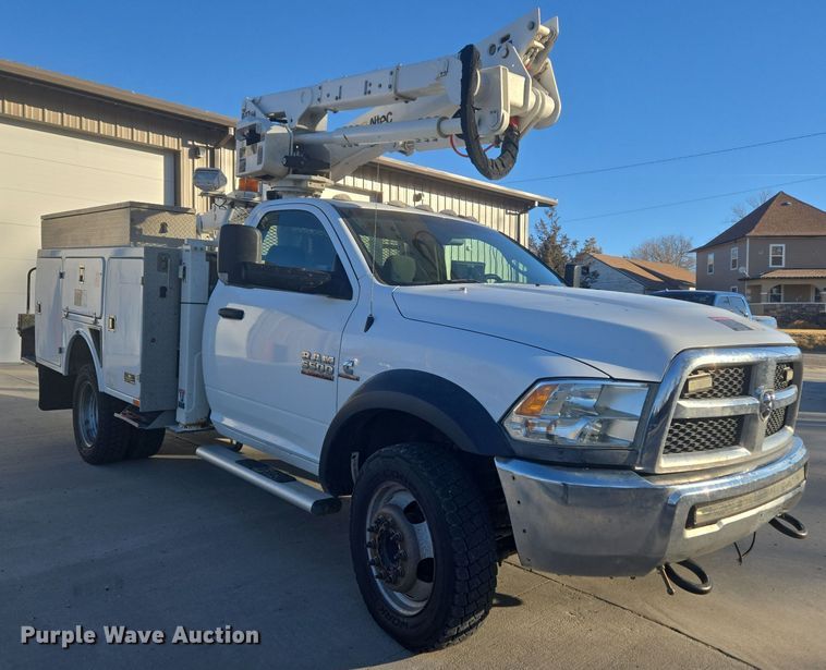 image for item ER5019 2014 Dodge Ram 5500HD bucket truck