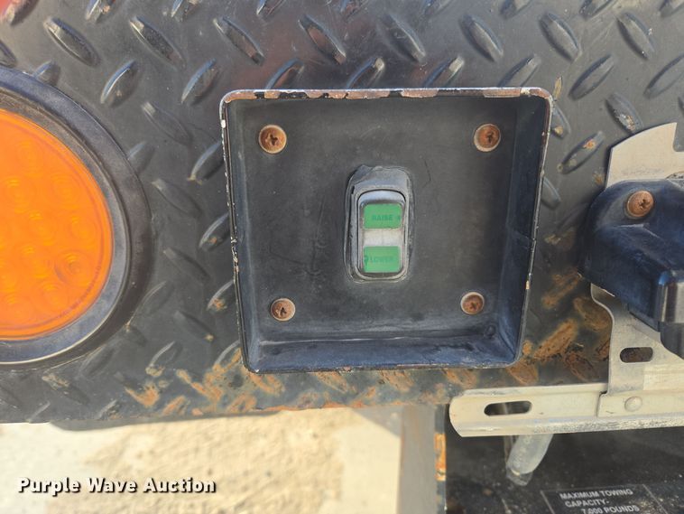 image for item ER5019 2014 Dodge Ram 5500HD bucket truck