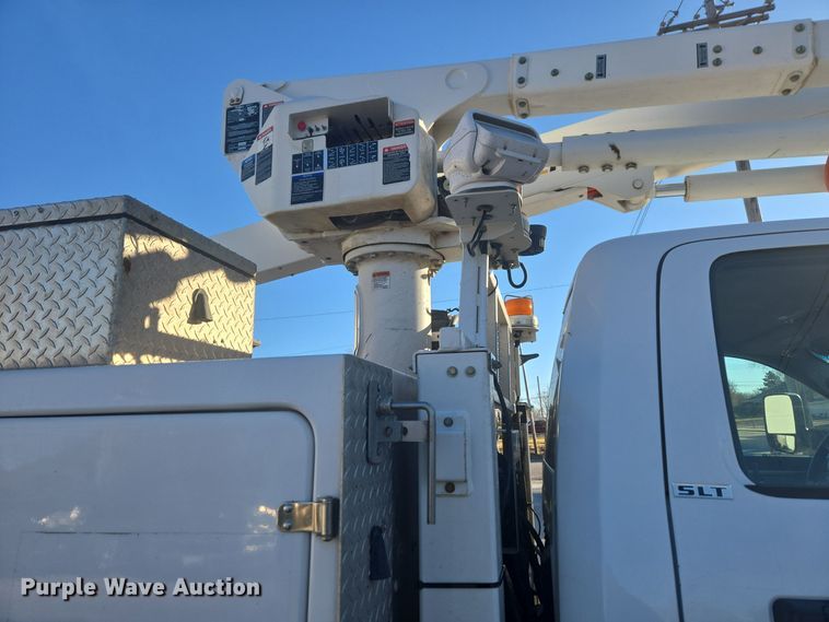 image for item ER5019 2014 Dodge Ram 5500HD bucket truck