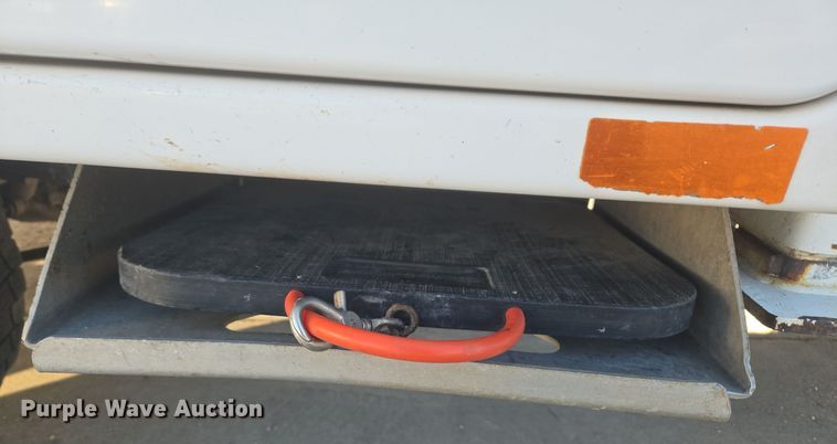 image for item ER5019 2014 Dodge Ram 5500HD bucket truck