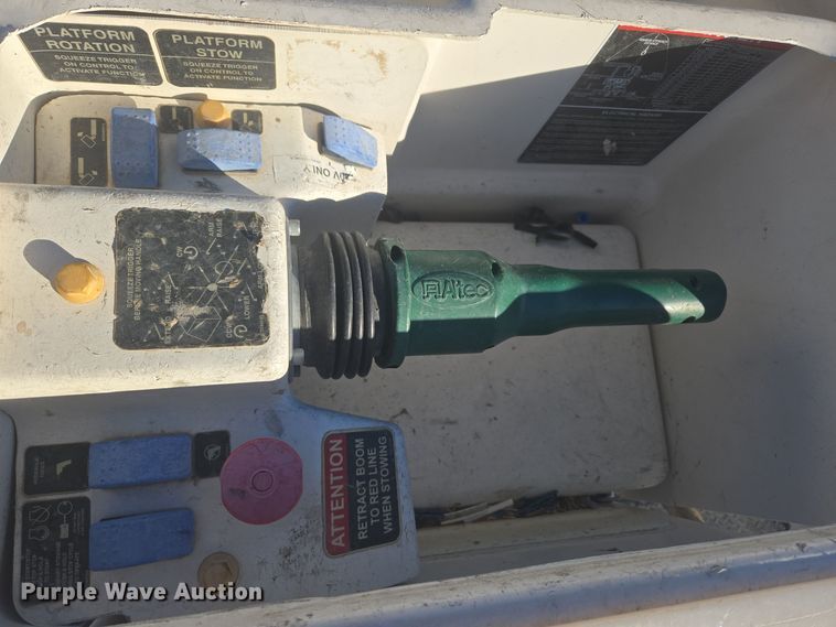 image for item ER5019 2014 Dodge Ram 5500HD bucket truck