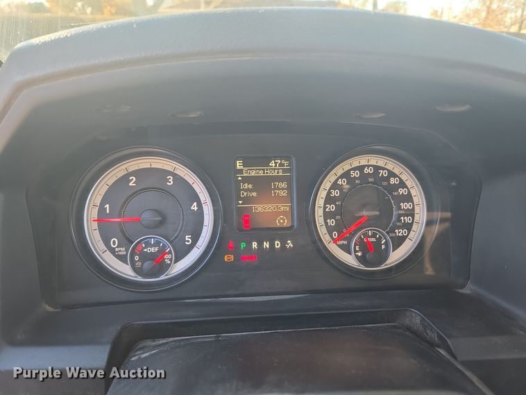 image for item ER5019 2014 Dodge Ram 5500HD bucket truck