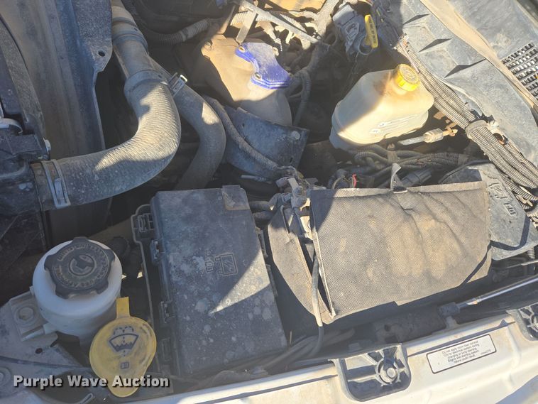 image for item ER5019 2014 Dodge Ram 5500HD bucket truck